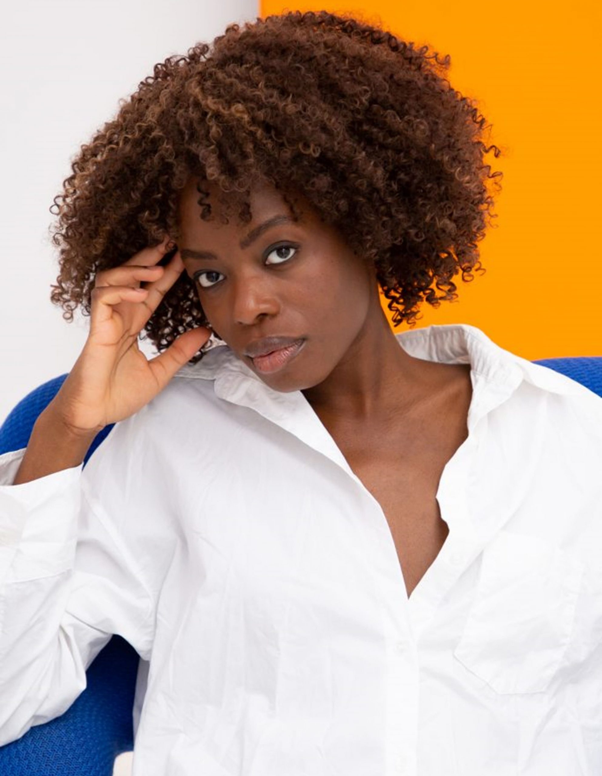 sedcard lockiges model agentur buchen glowstaff köln düsseldorf hamburg berlin münchen