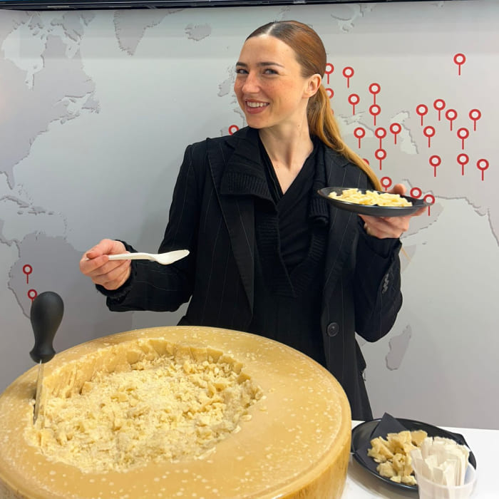 Service Staff Agency, Servicepersonal