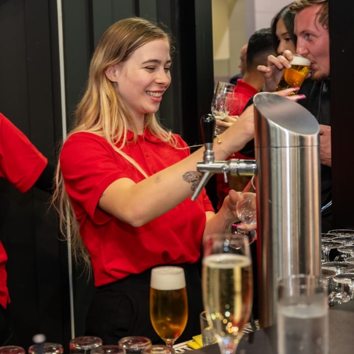 Service Staff Agency, Servicepersonal