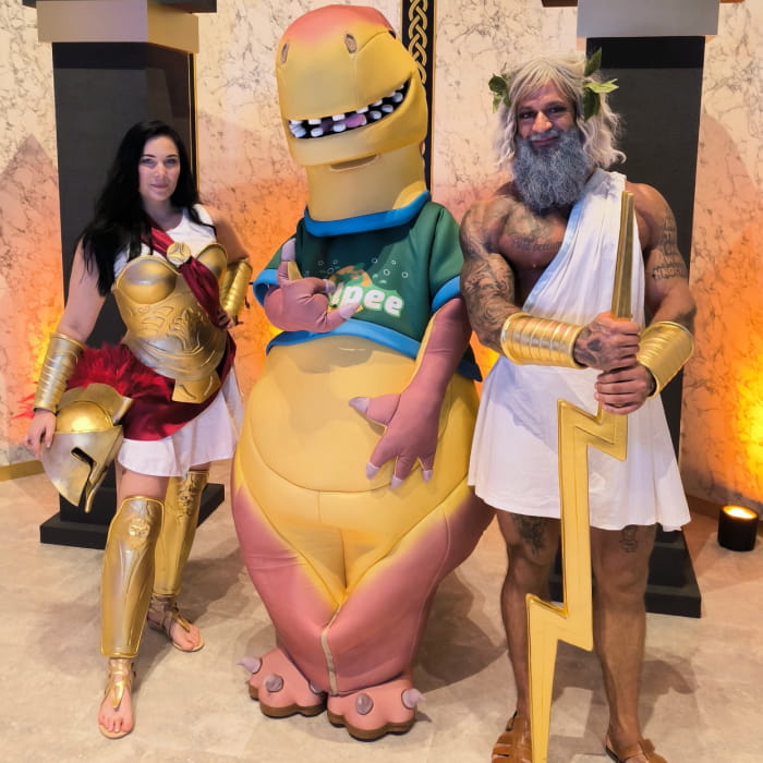 Walking Act, Maskottchen